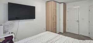 Photo 14- click for photo gallery